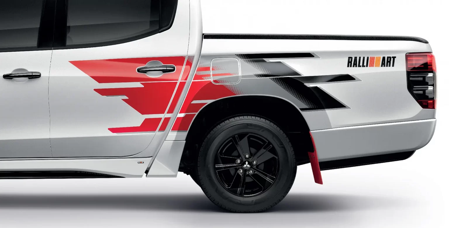 triton-ralliart-accessories-side-decal-update